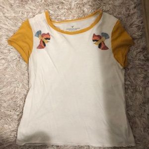 White and yellow bird t-shirt